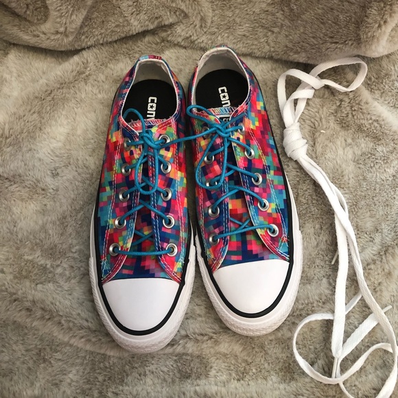 Converse Shoes - Converse like new multi color low tops